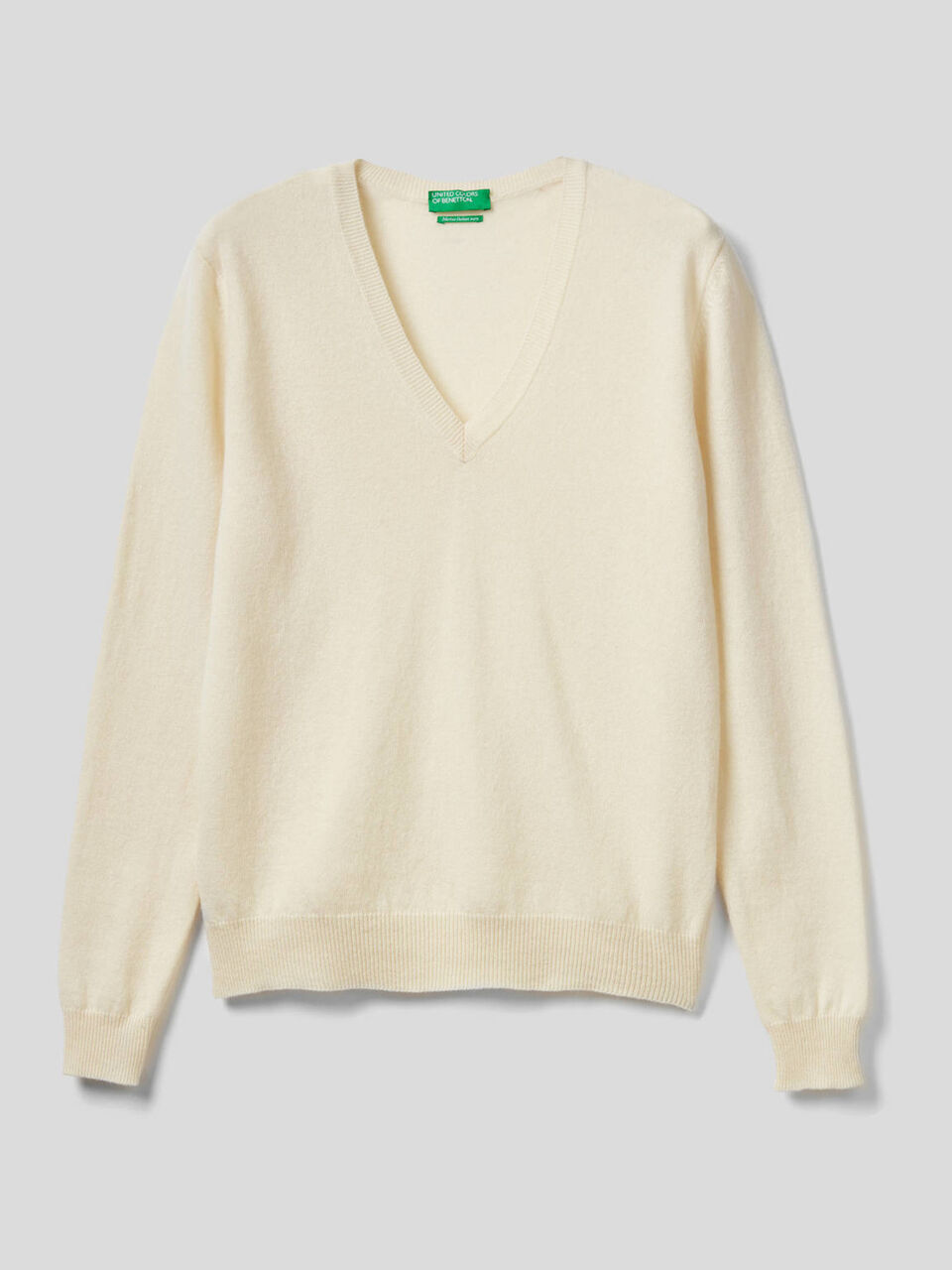 Maglia con scollo a V in pura lana vergine image number 1