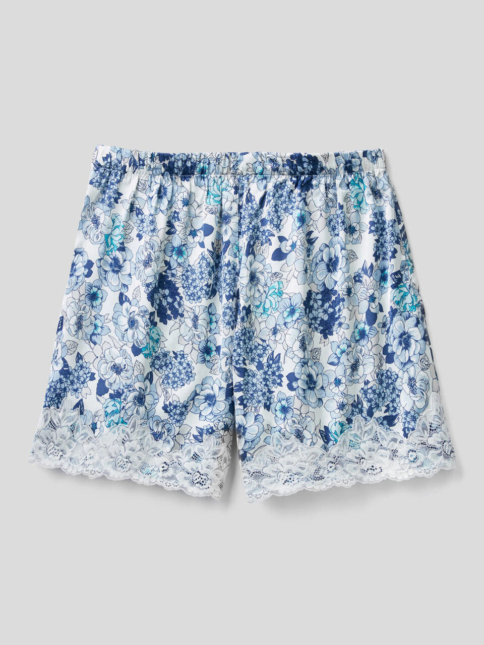 Shorts floreali con pizzo elastico image number 2