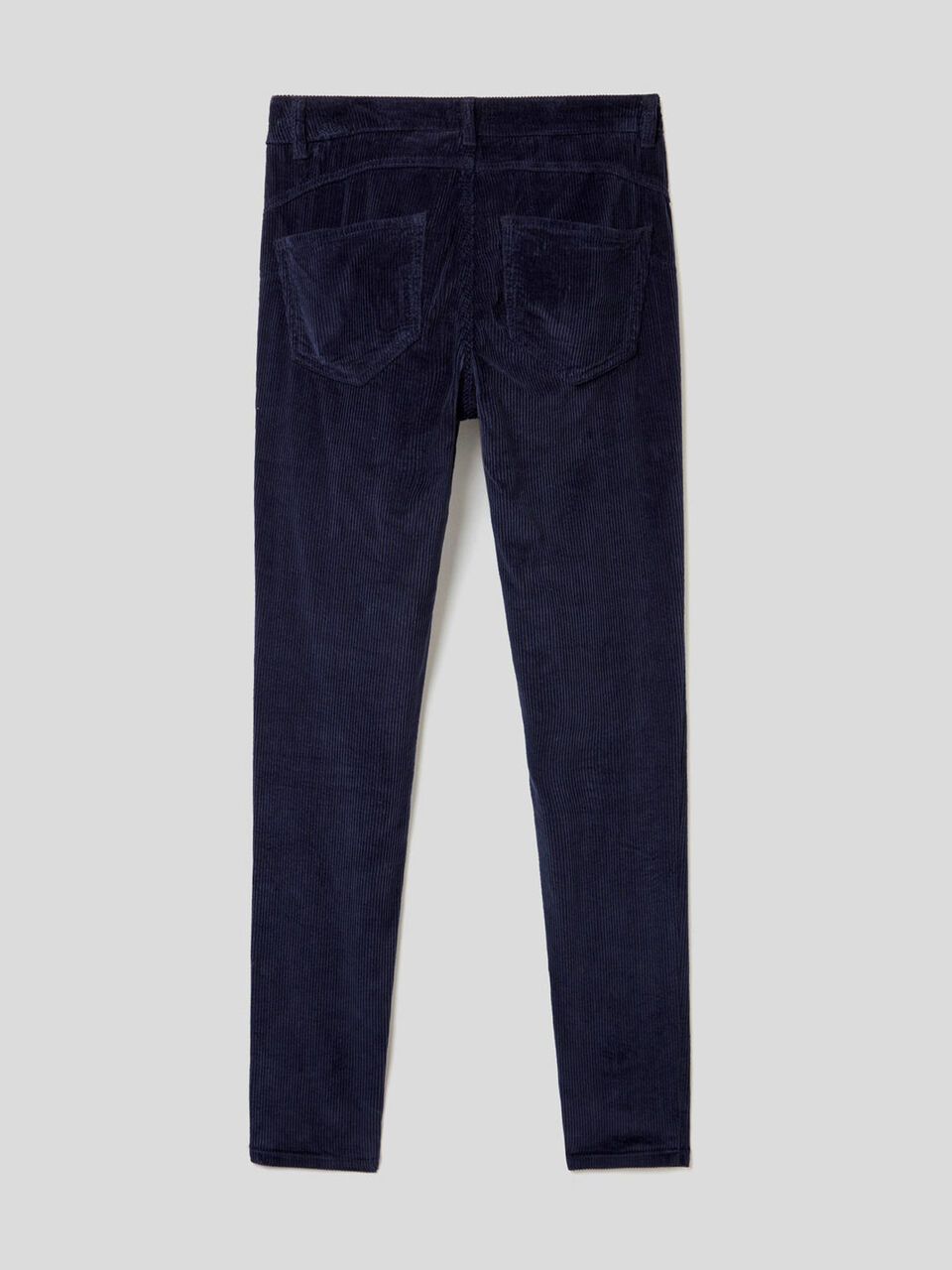 Pantaloni skinny fit in velluto image number 2