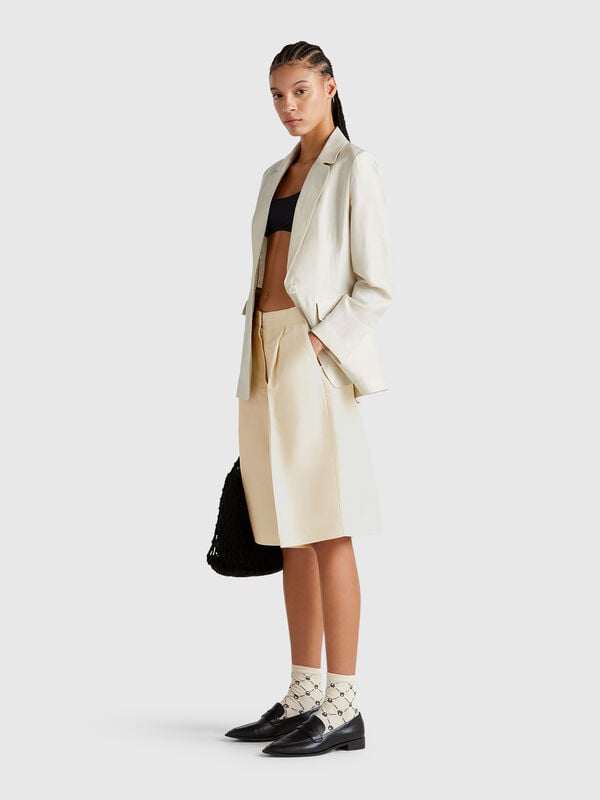 Bermuda al ginocchio in misto lino Donna