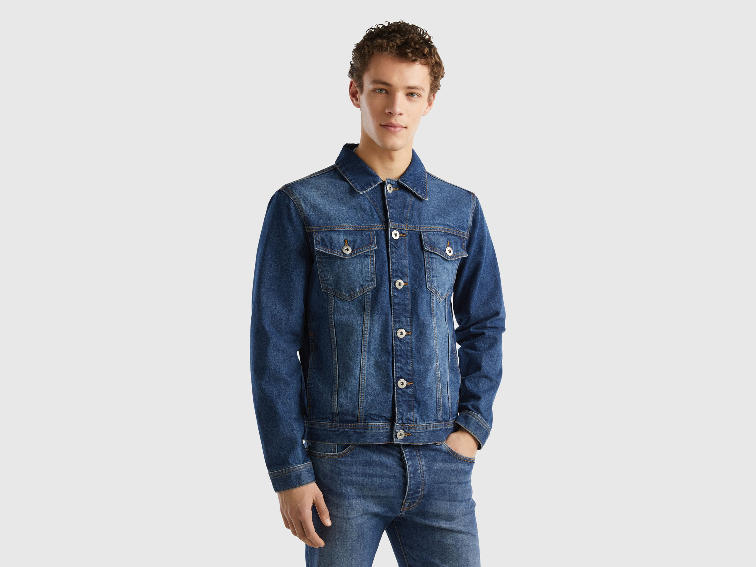 Giubbino di jeans regular fit Blu Scuro Uomo Benetton