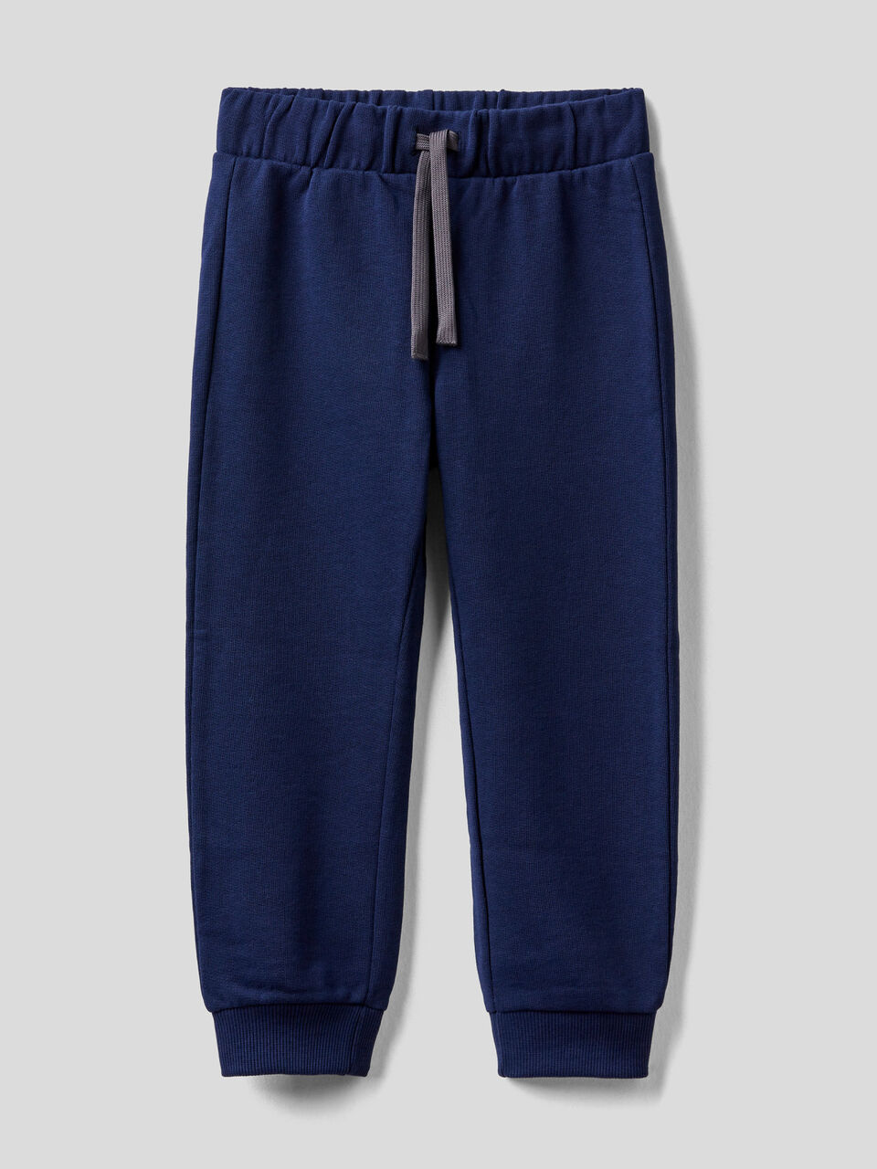 Pantaloni in felpa con taschino image number 1