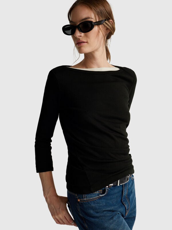 T-shirt con scollo a barchetta Donna