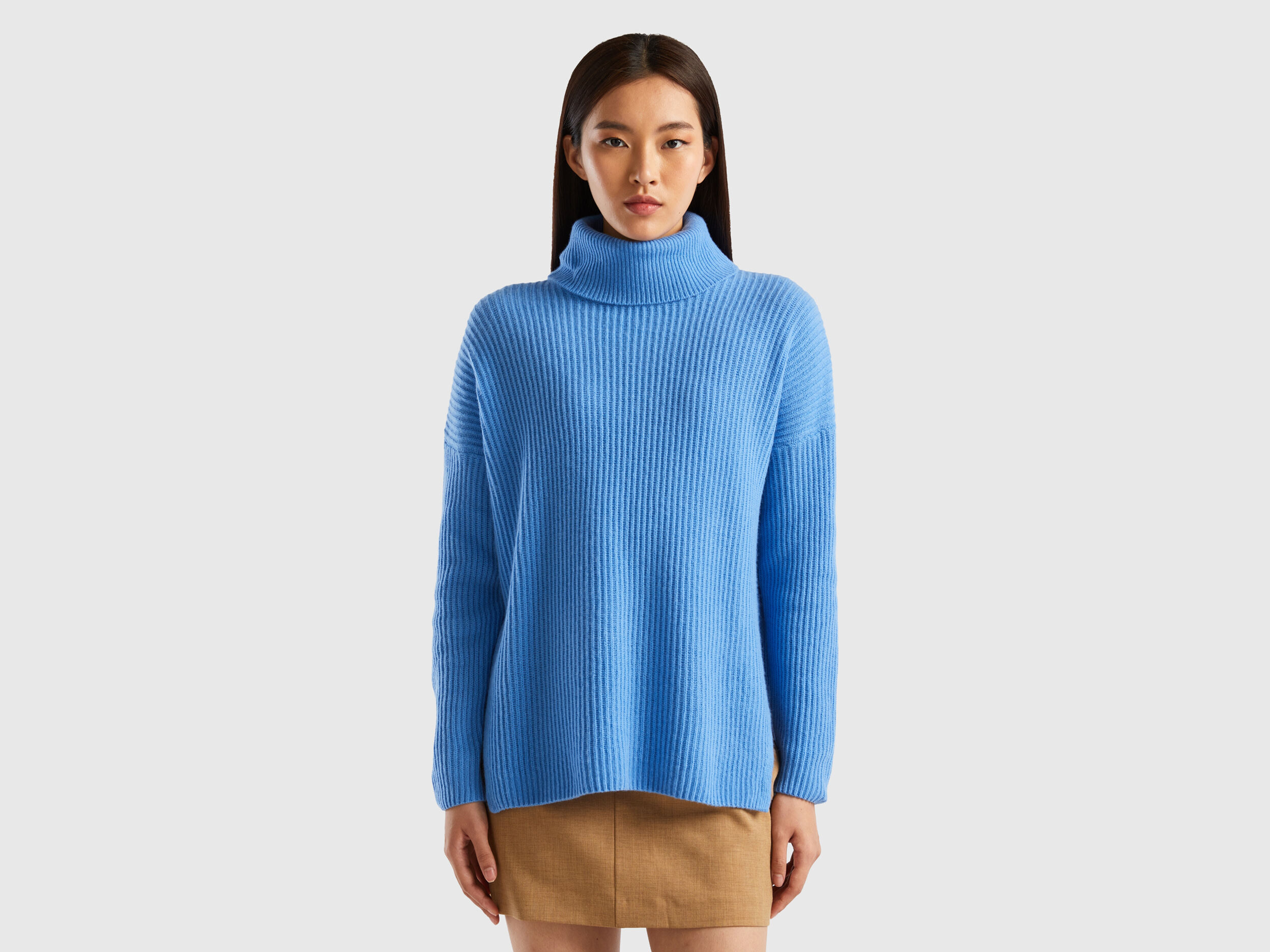 Benetton maglioni hotsell collo alto