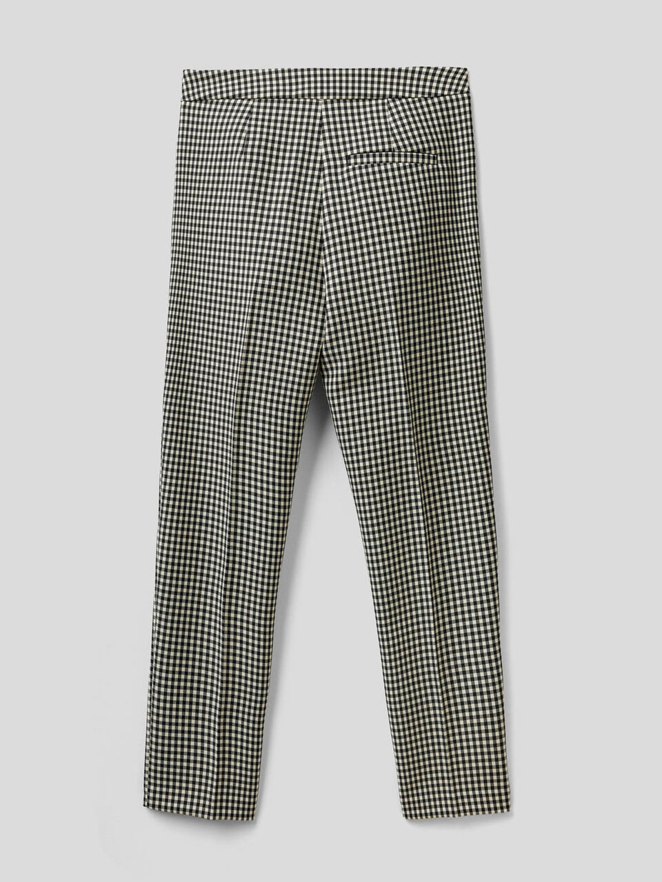 Pantaloni con fantasia a quadri image number 2
