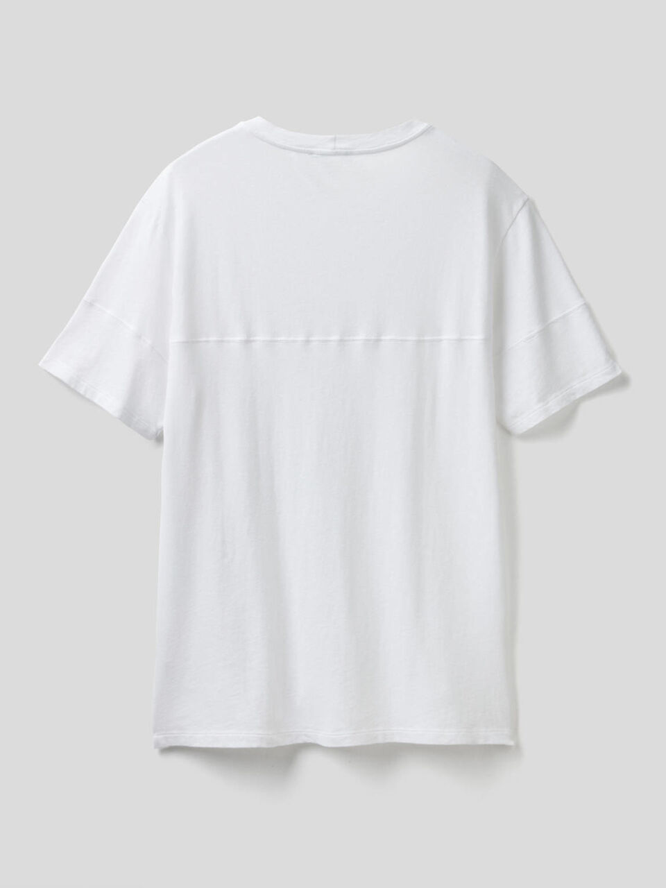 T-shirt tinta unita in misto lino image number 2
