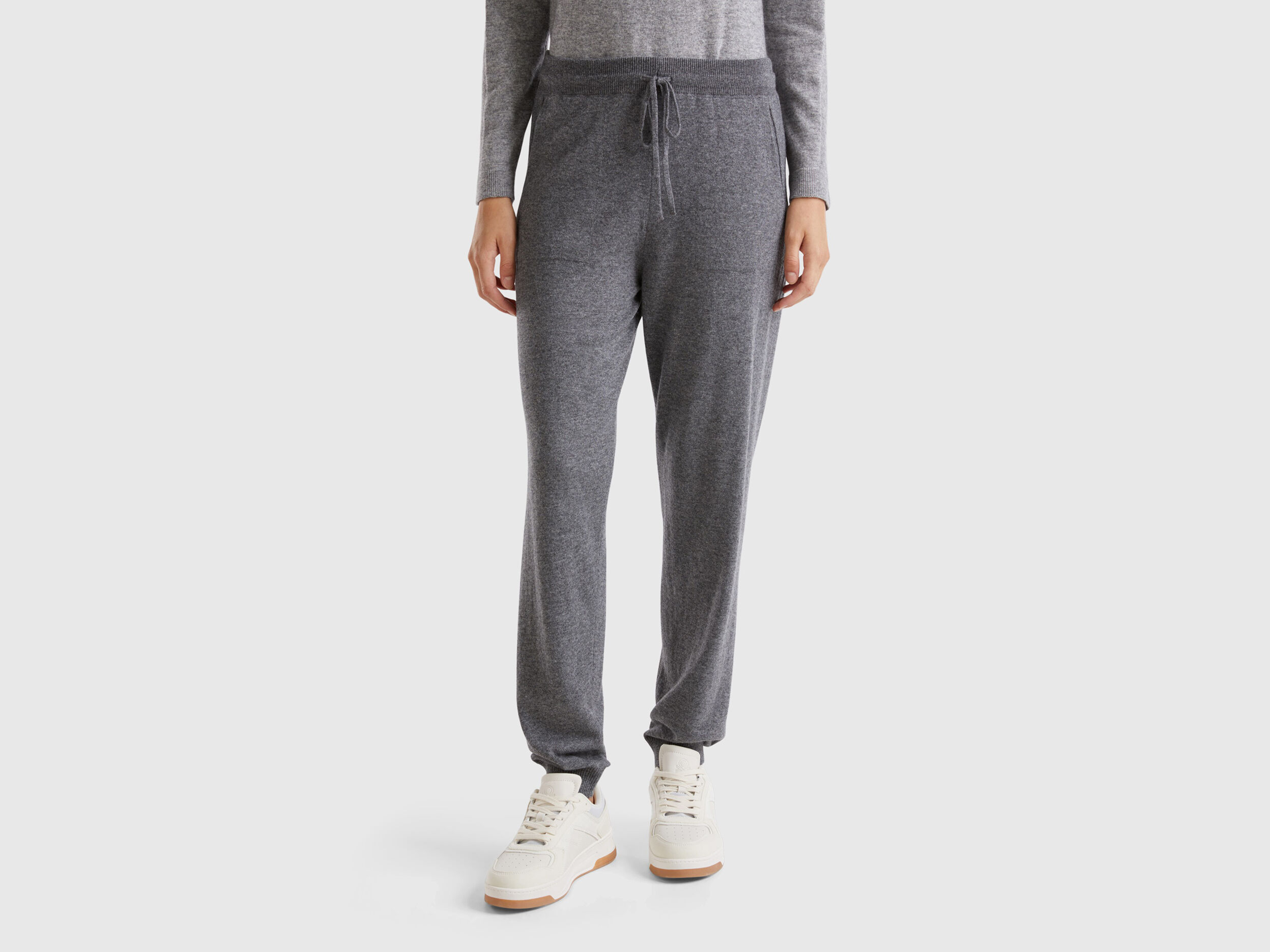 Pantalone sportivo grigio scuro misto cashmere Grigio Scuro Benetton
