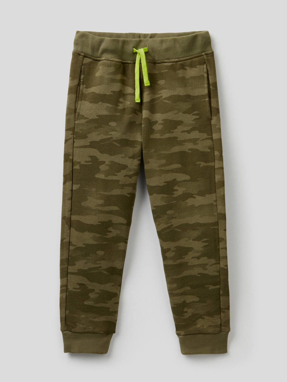 Pantaloni in felpa camouflage image number 1