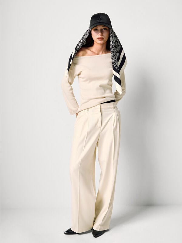 Maglia con scollo a barchetta Donna