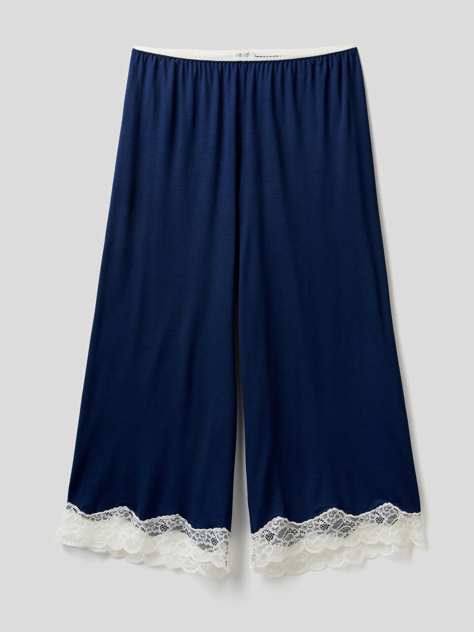 Pantaloni cropped con dettagli in pizzo image number 1