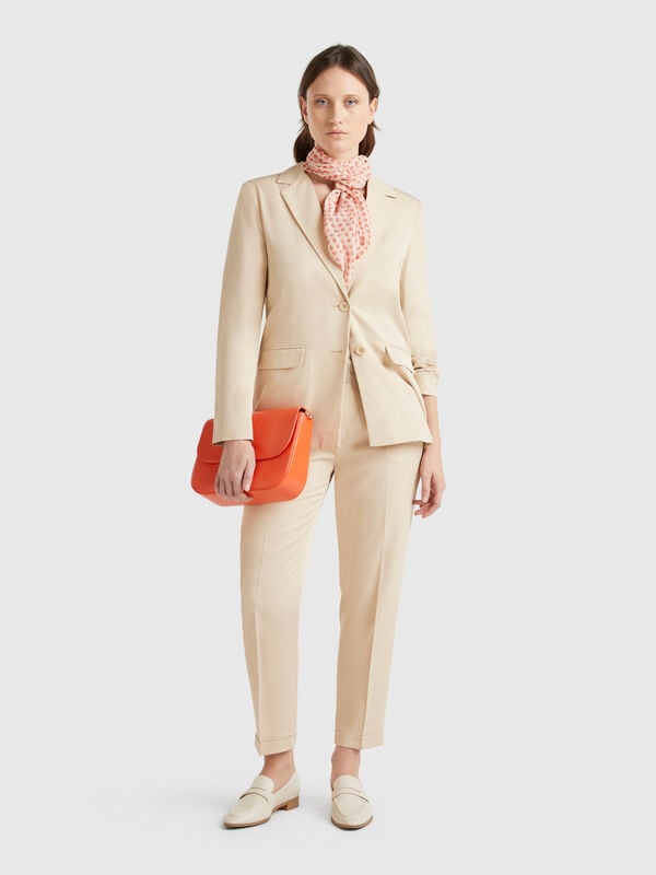 Pantaloni fluidi con risvolto Donna