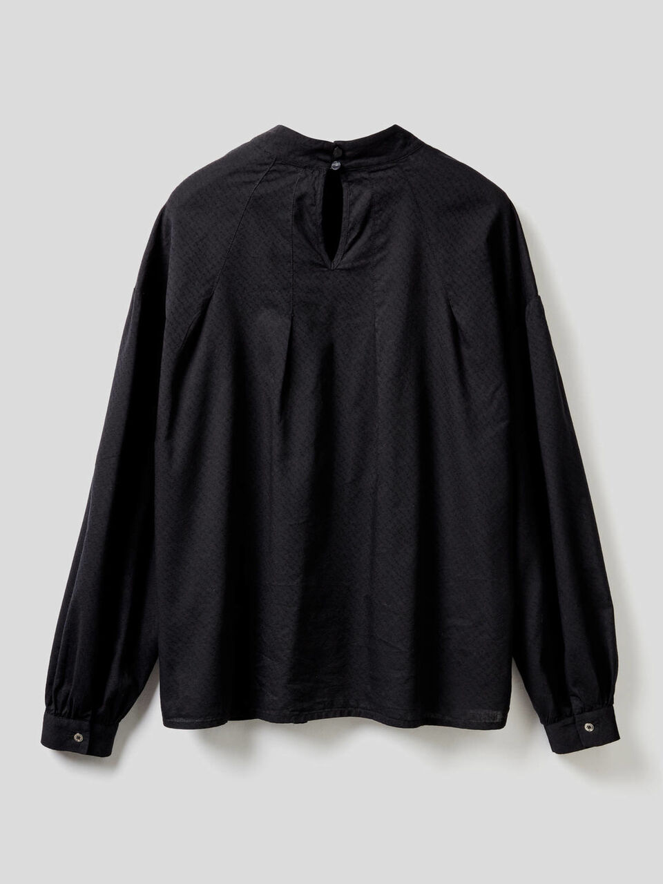 Blusa con collo alto image number 2