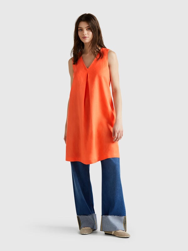 Vestito smanicato in puro lino Donna