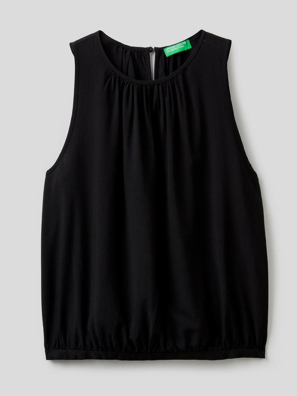 Blusa smanicata con arricciature image number 1