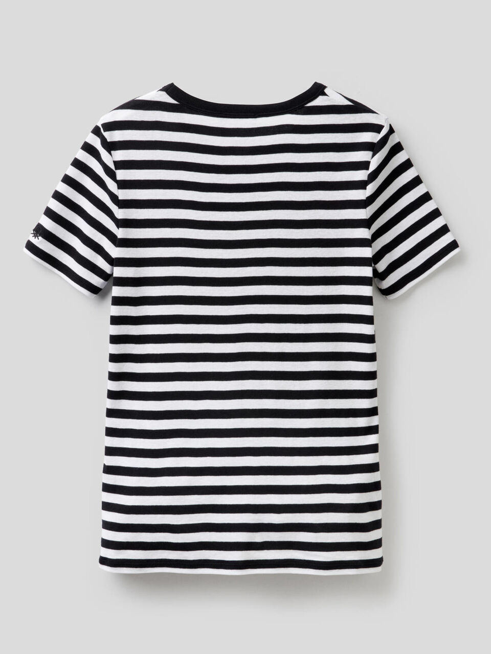 T-shirt girocollo a righe image number 2