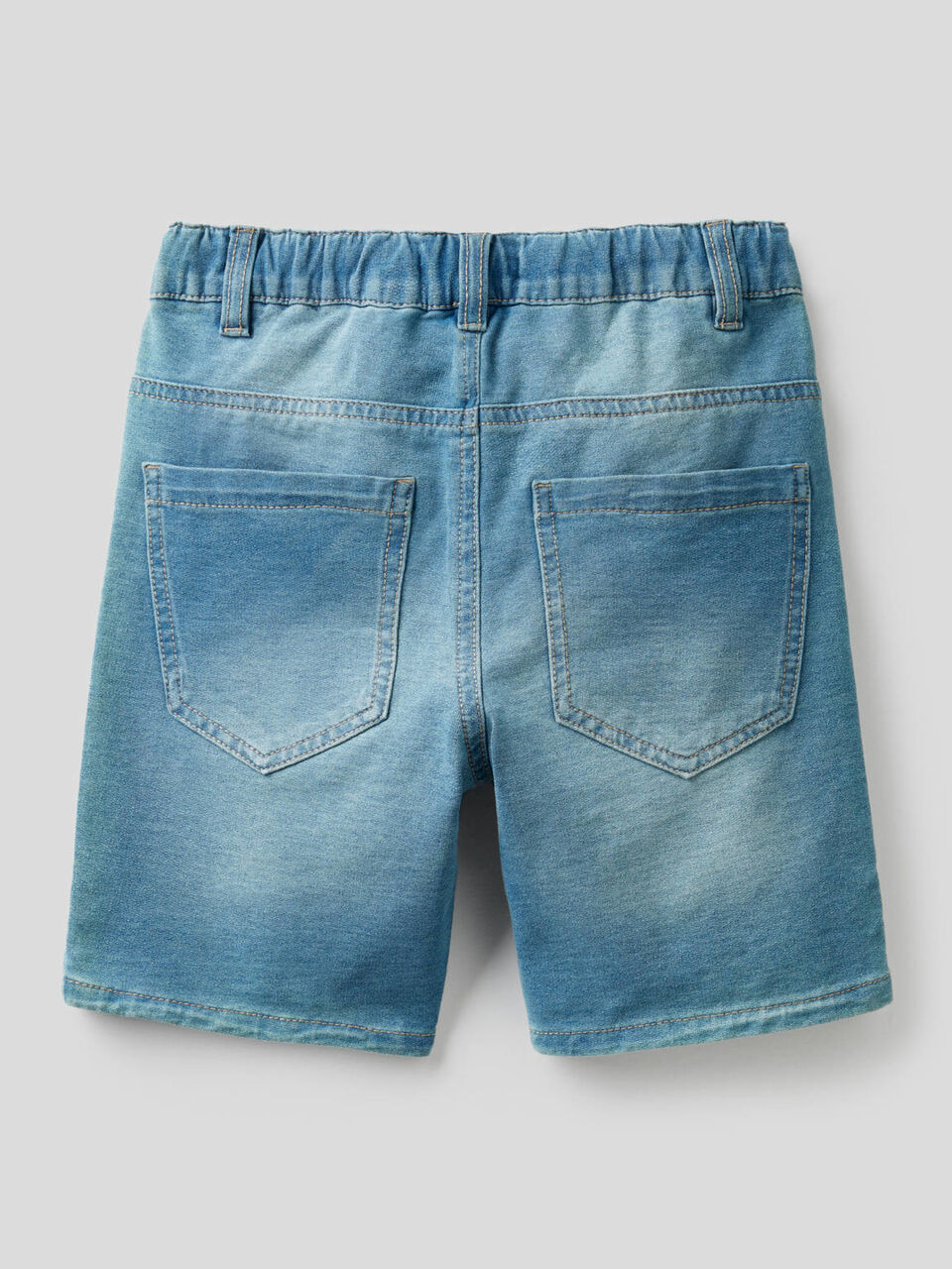 Bermuda in felpa effetto denim image number 2