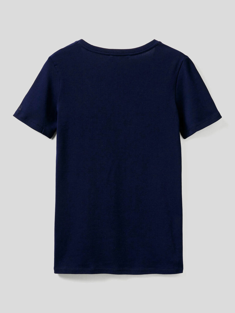 T-shirt in puro cotone con scollo a V image number 2