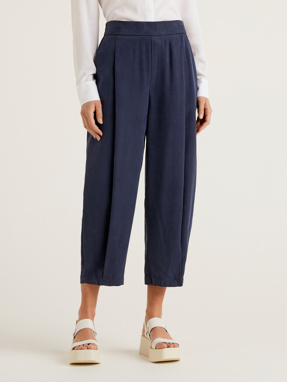 Pantaloni larghi benetton