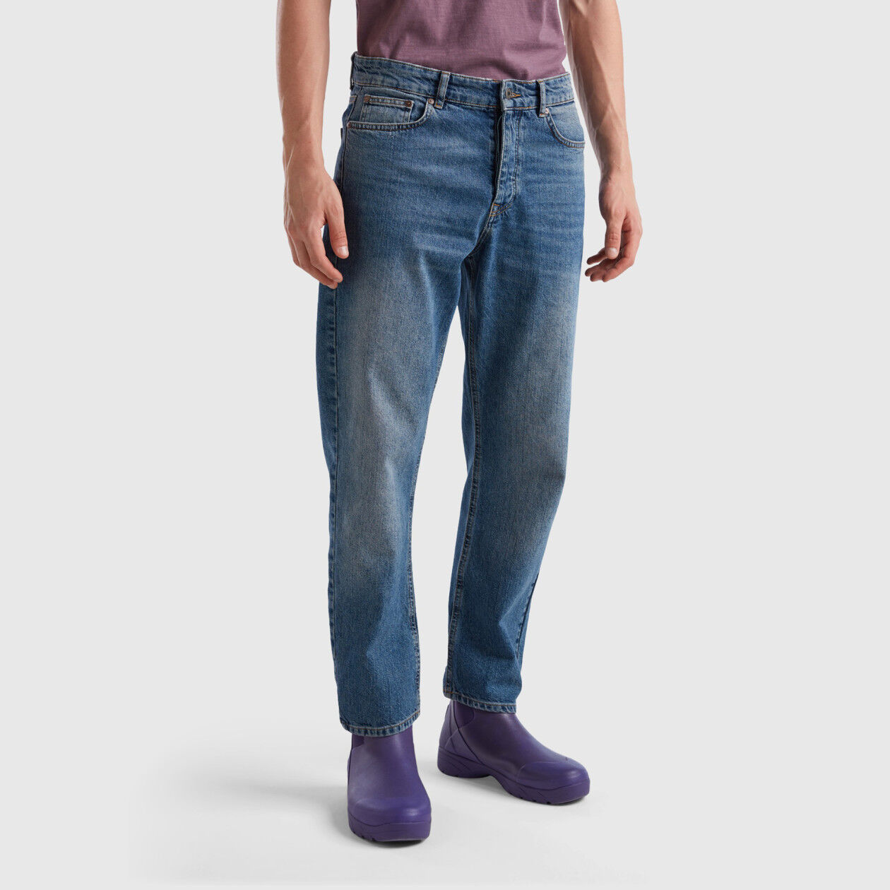 Jeans carrot discount uomo significato