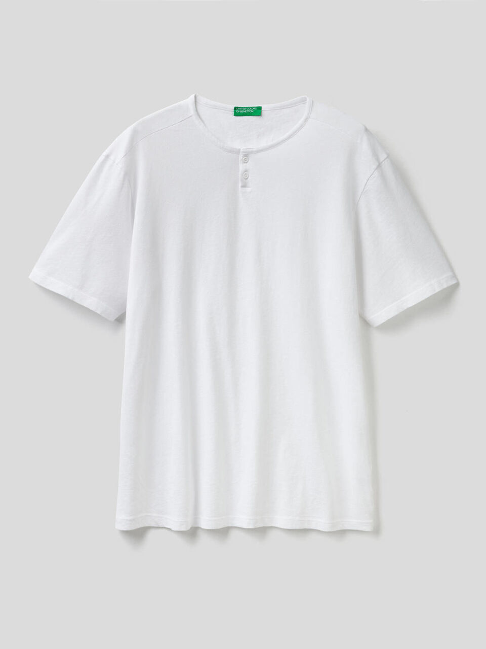 T-shirt serafino in misto lino image number 1