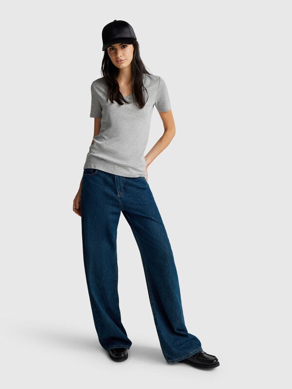 T-shirt in puro cotone con scollo a V Donna