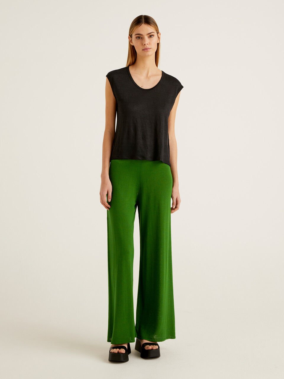 Pantaloni larghi benetton
