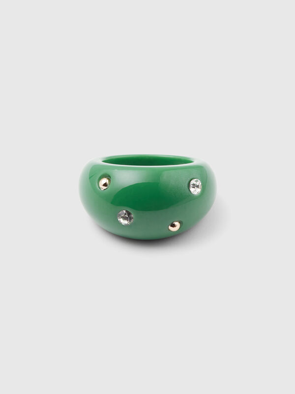 Anello verde con strass e borchie Donna