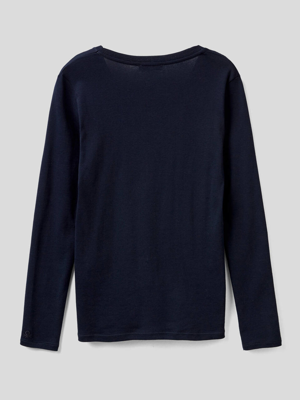 T-shirt a manica lunga con scollo a V image number 2