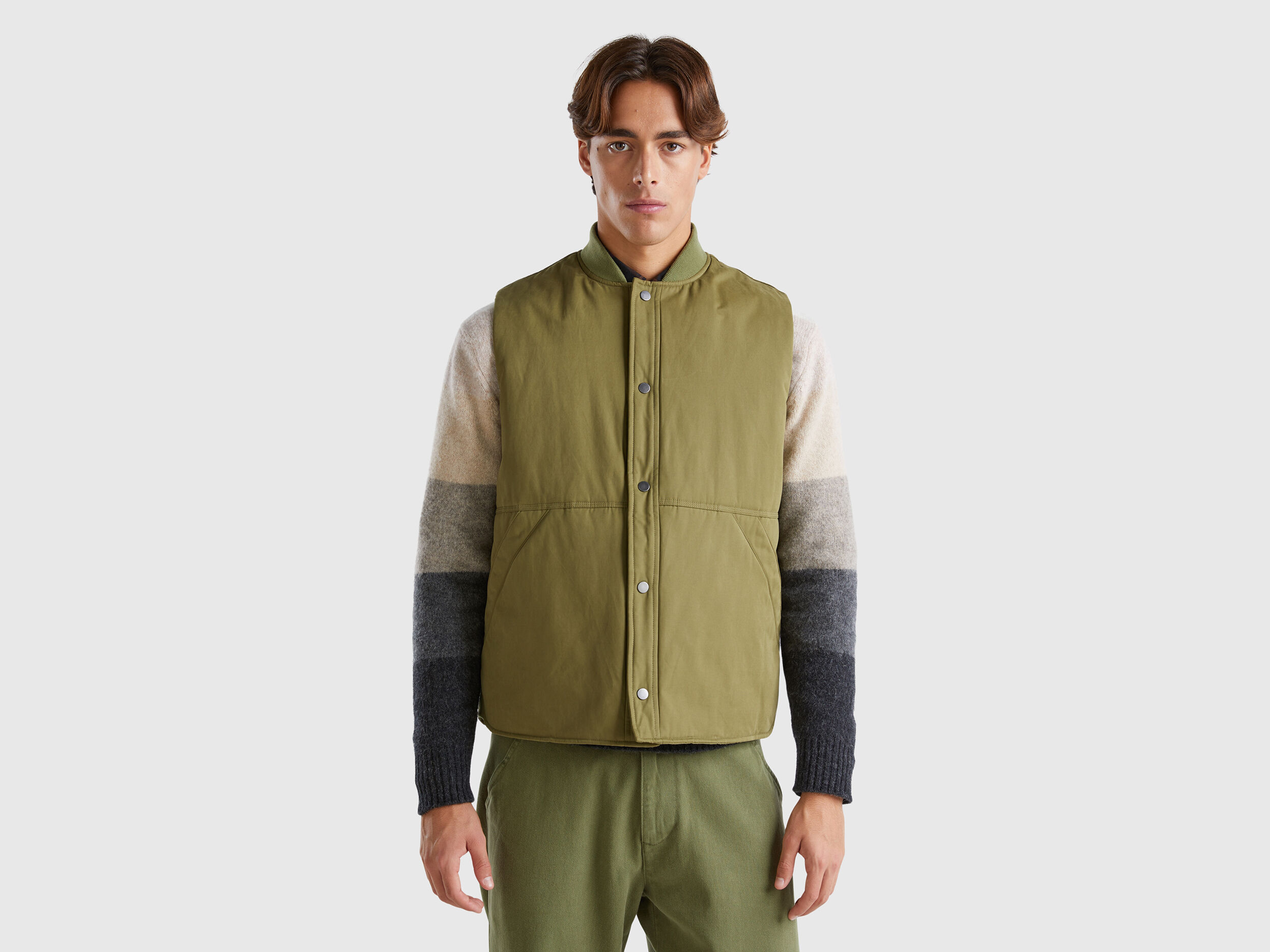 Gilet e Smanicati Uomo Nuova Collezione 2024 Benetton