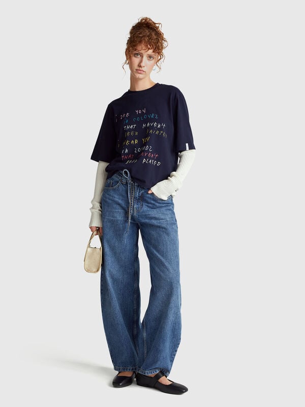 T-shirt blu scuro con stampa Coco Capitán Donna