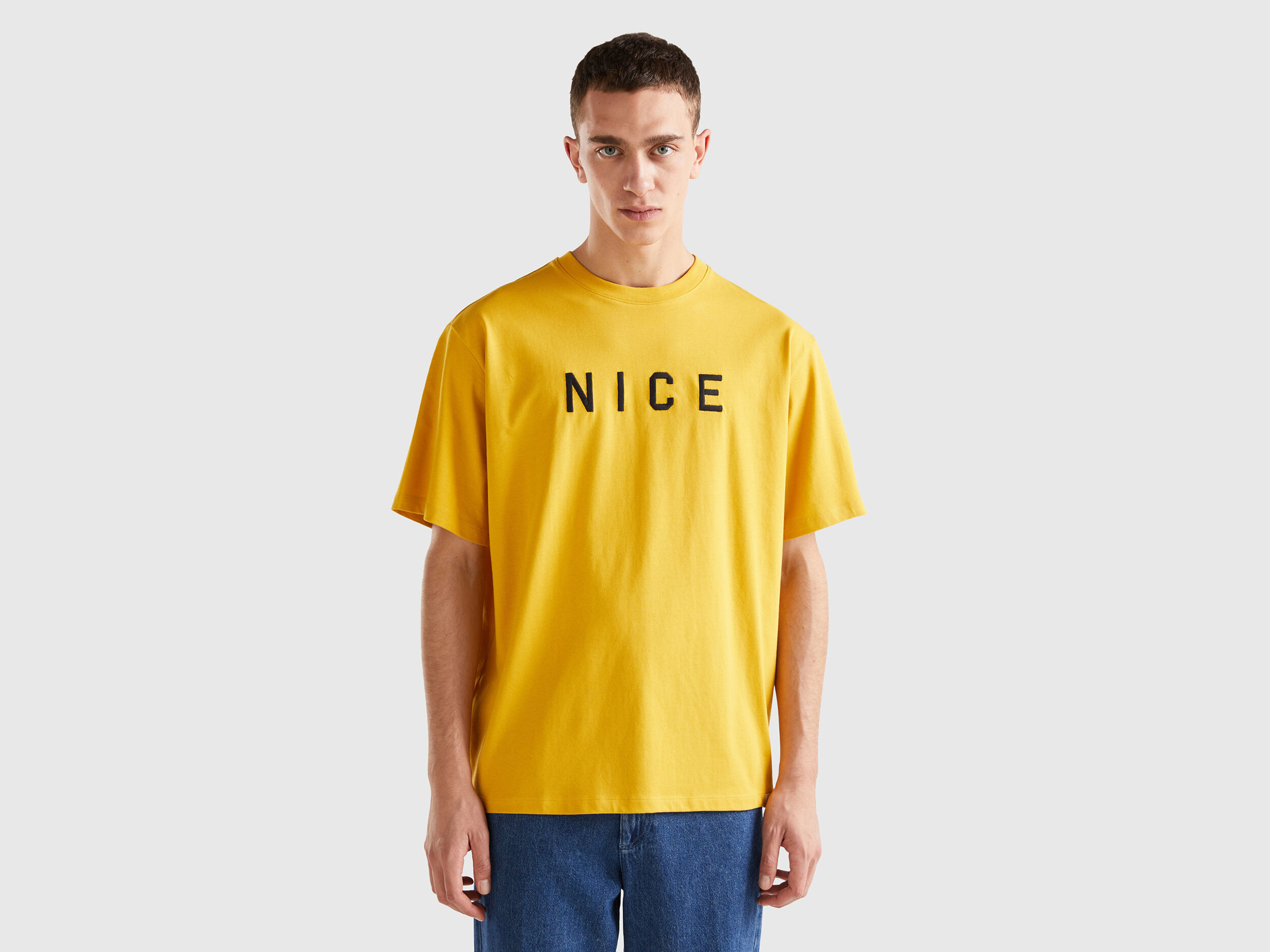 T shirt con stampa slogan