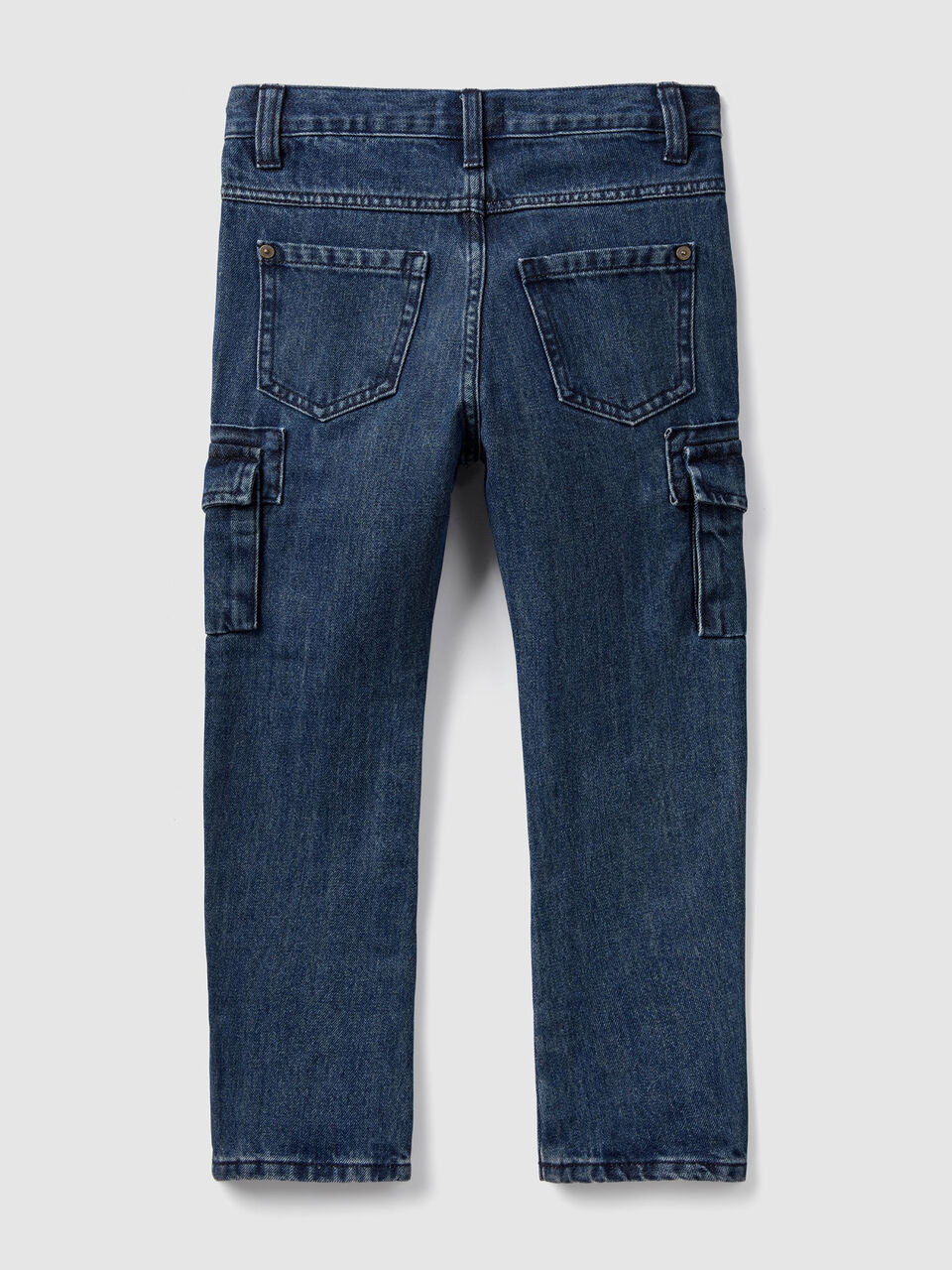 Pantaloni cargo in denim image number 2