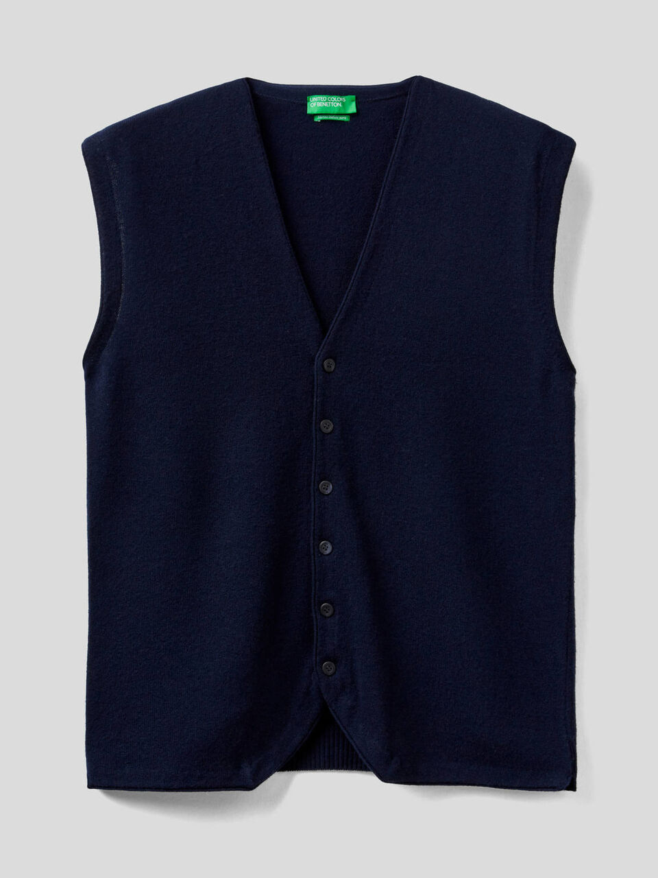 Gilet in 100% lana vergine con bottoni image number 1
