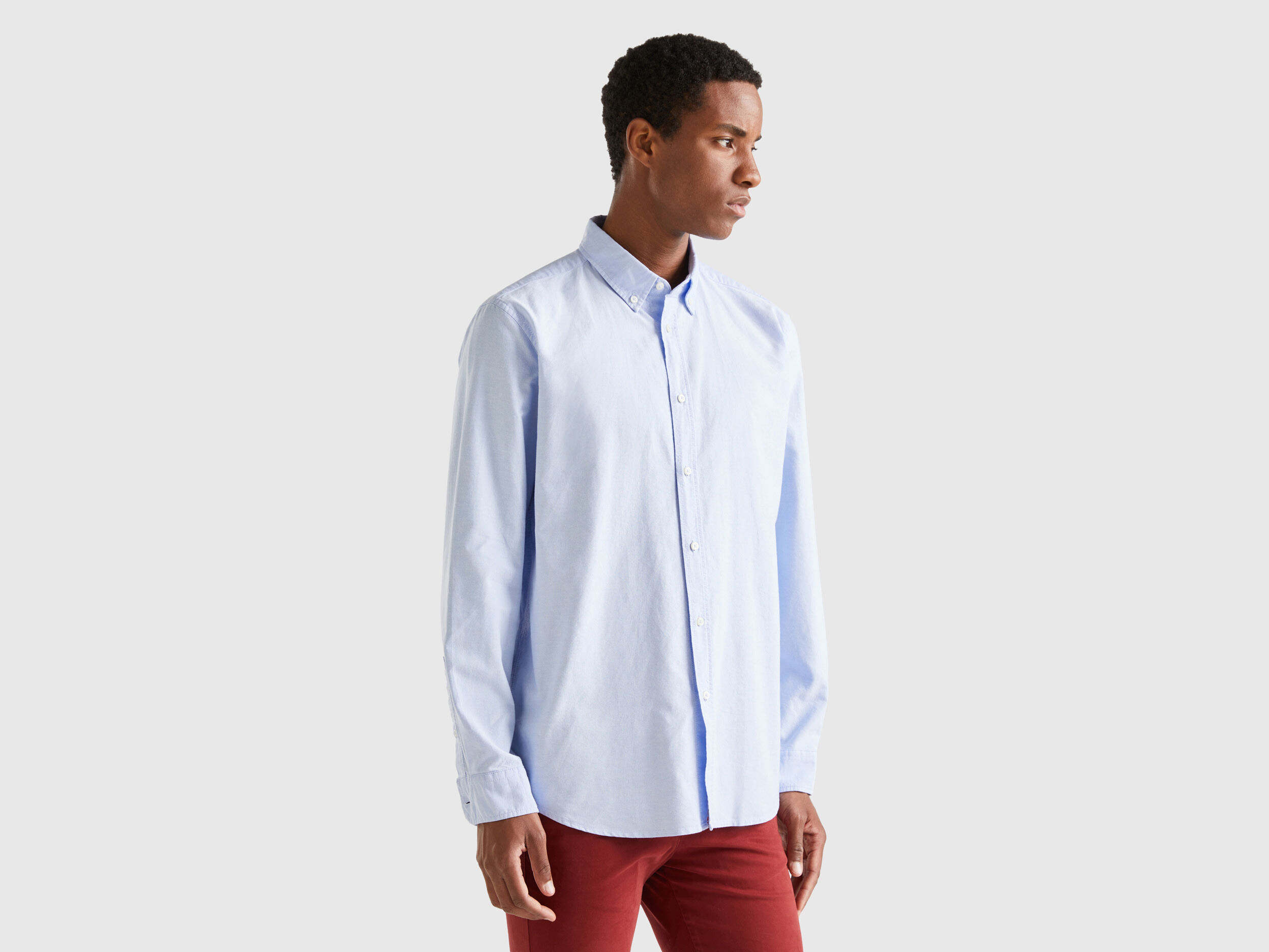Camicia slim fit button down Celeste Uomo Benetton