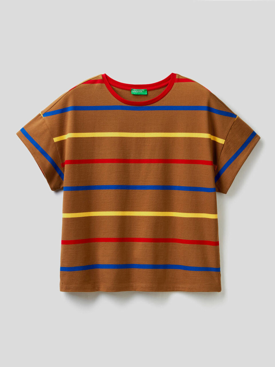 T-shirt a righe con dettagli a contrasto image number 1