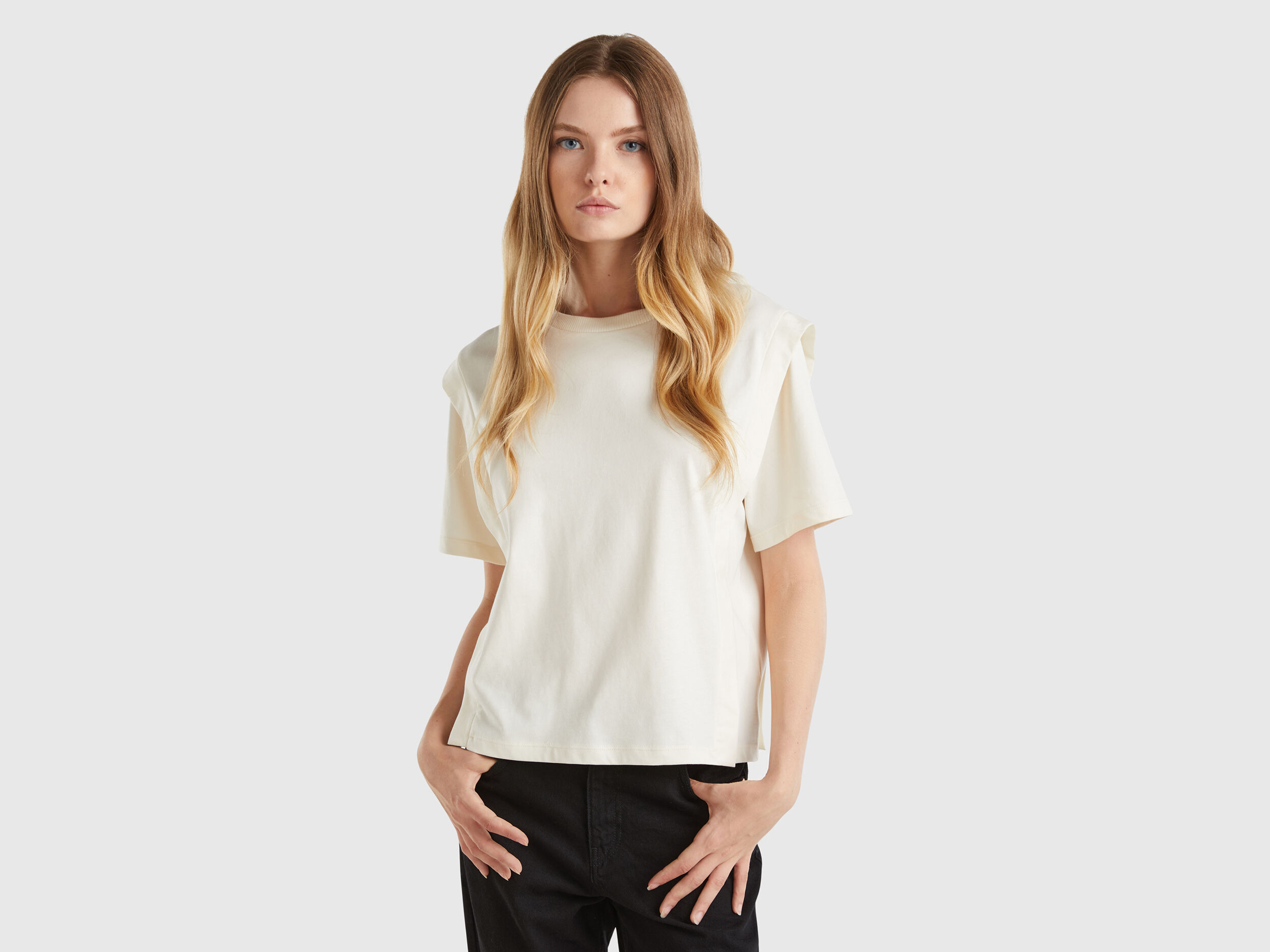 T Shirt Donna e Top Acquista Online la Nuova Collezione