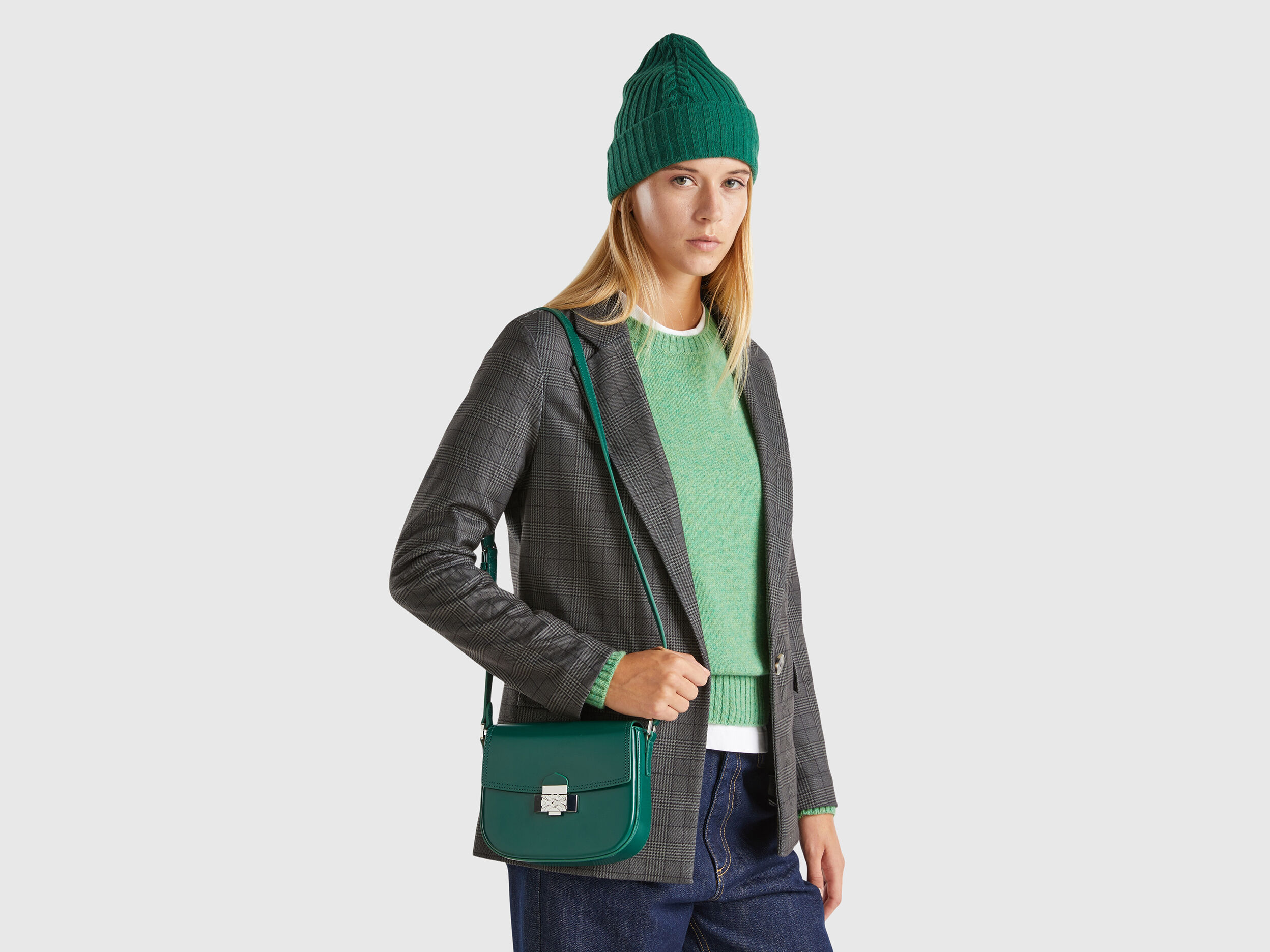 Borsa piccola a tracolla effetto vernice Verde Scuro Benetton