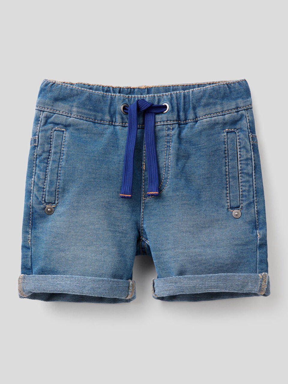 Bermuda in felpa effetto denim image number 1