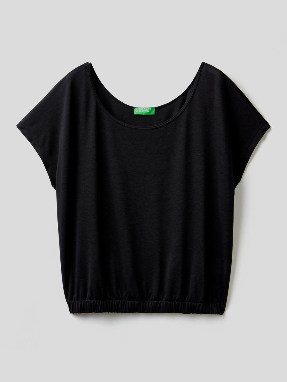 Blusa fluida con scollo rotondo image number 1