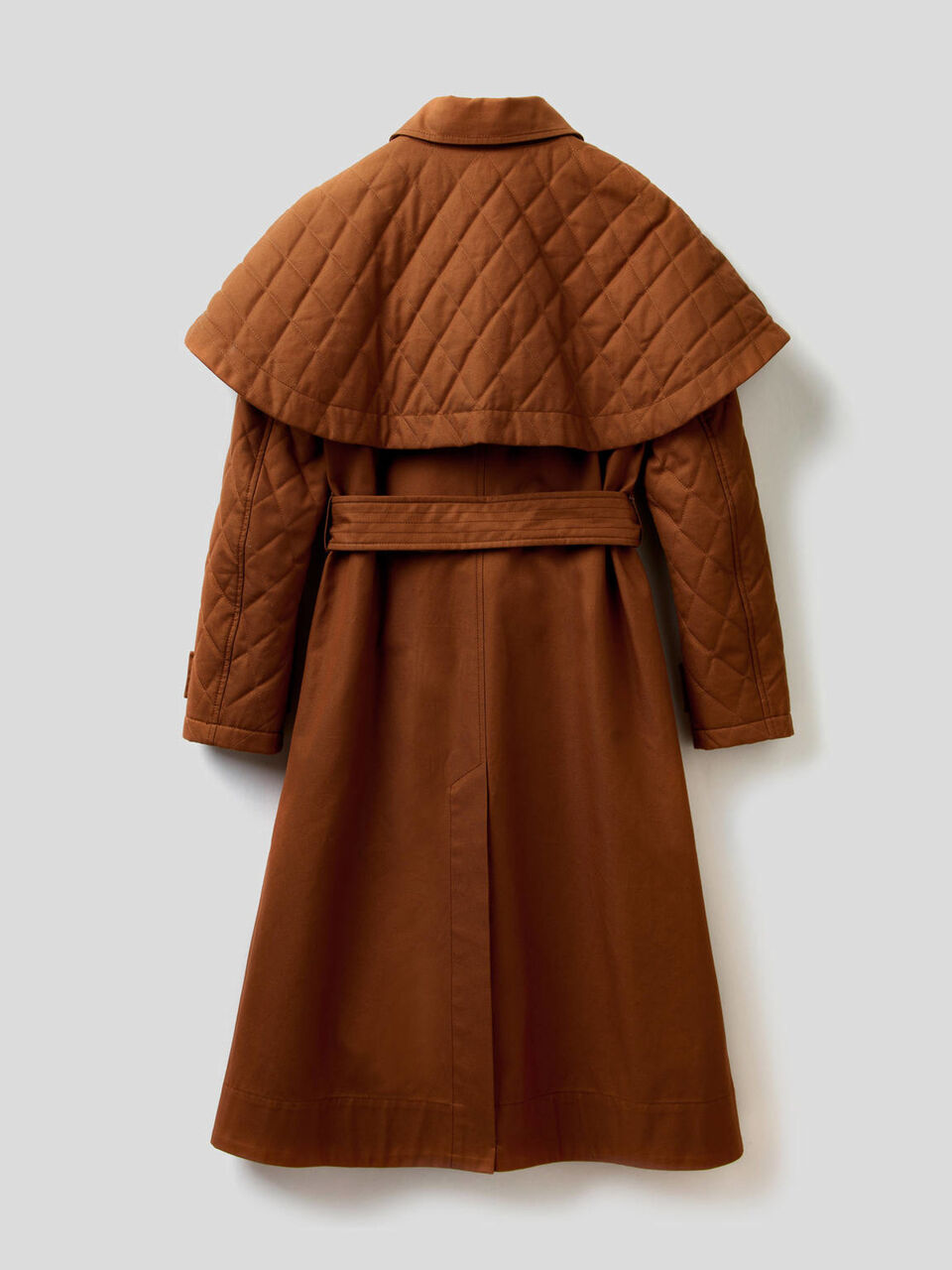 Cappotto con mantellina staccabile image number 2