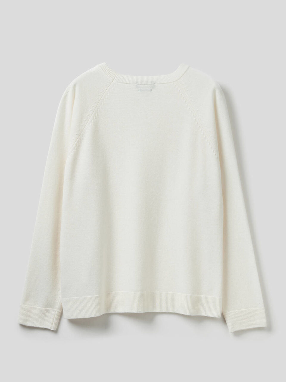 Maglia girocollo in misto lana e cashmere image number 2