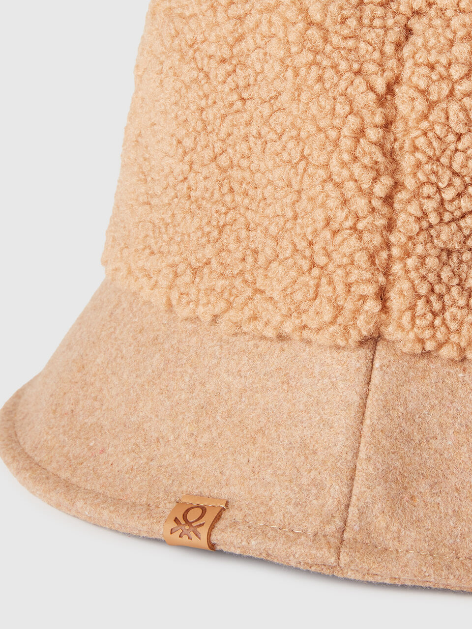 CAPPELLO Donna image number null