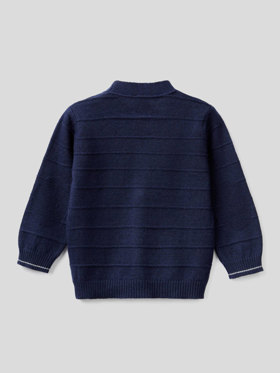 Cardigan lavorato con scollo a V image number 2
