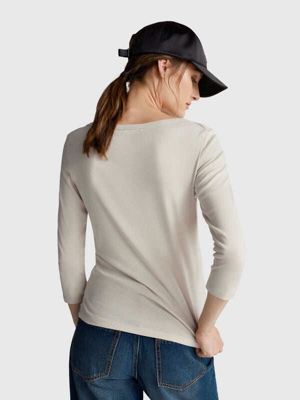 T-shirt con scollo a barchetta Donna