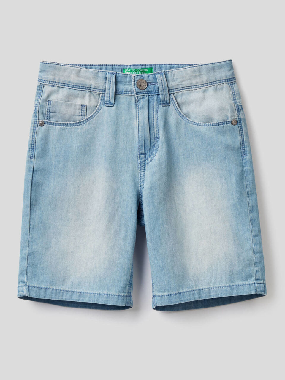 Bermuda in jeans leggero image number 1