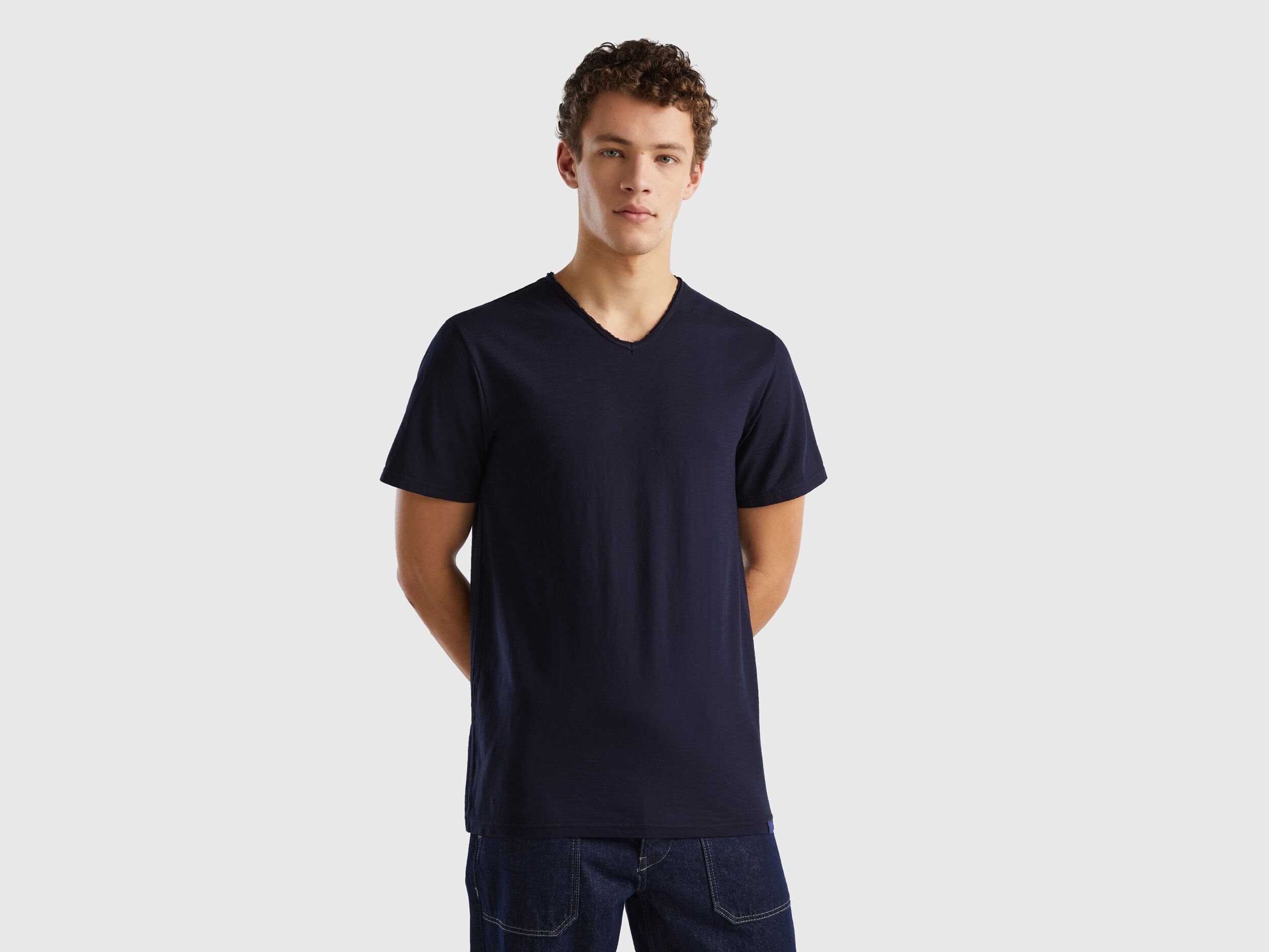 T shirt 100 cotone con scollo a V Blu Scuro Benetton