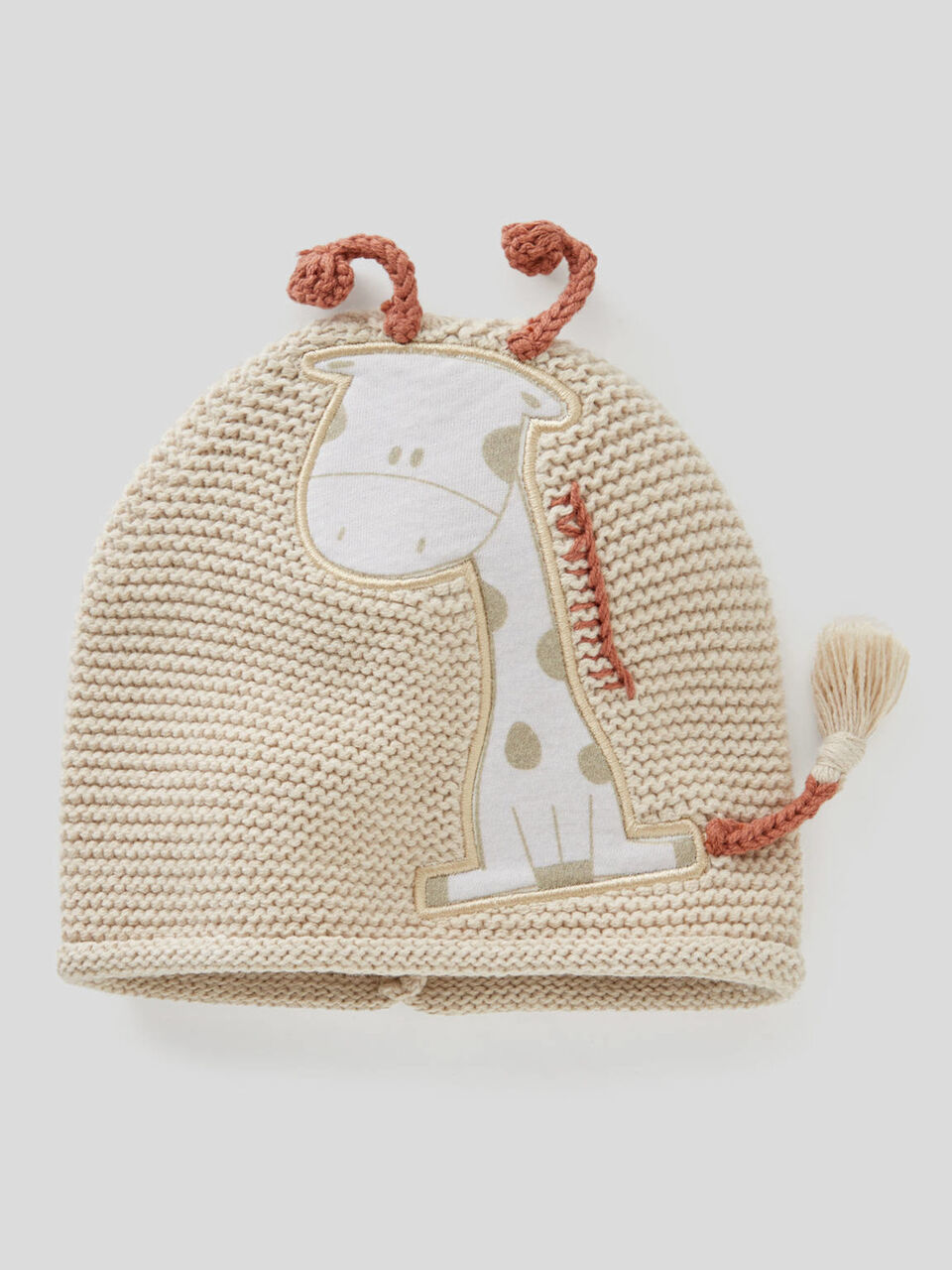 Cappellino tricot con applicazioni image number 1