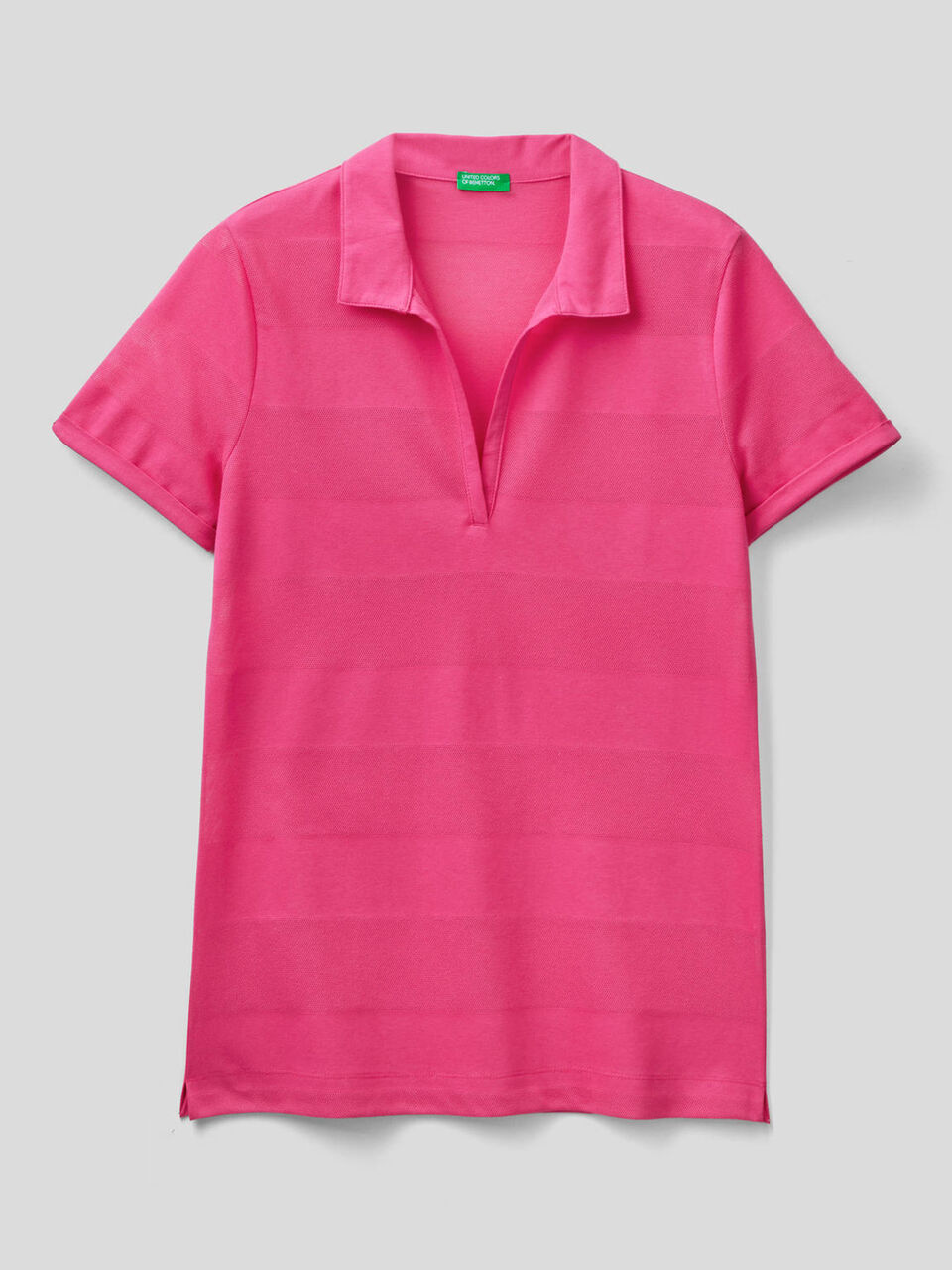 Polo con scollo a V image number 1