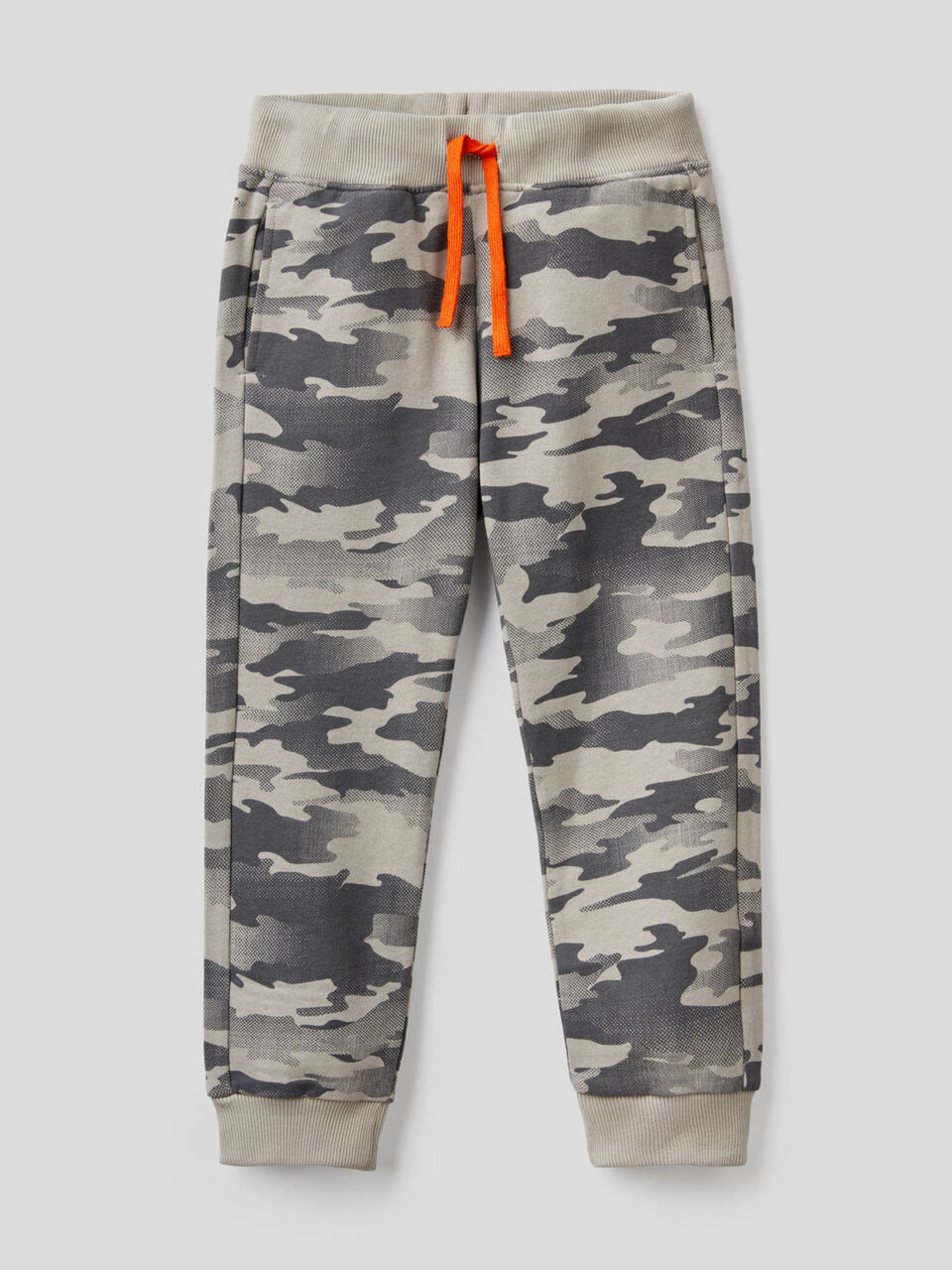 Pantaloni in felpa camouflage image number 1