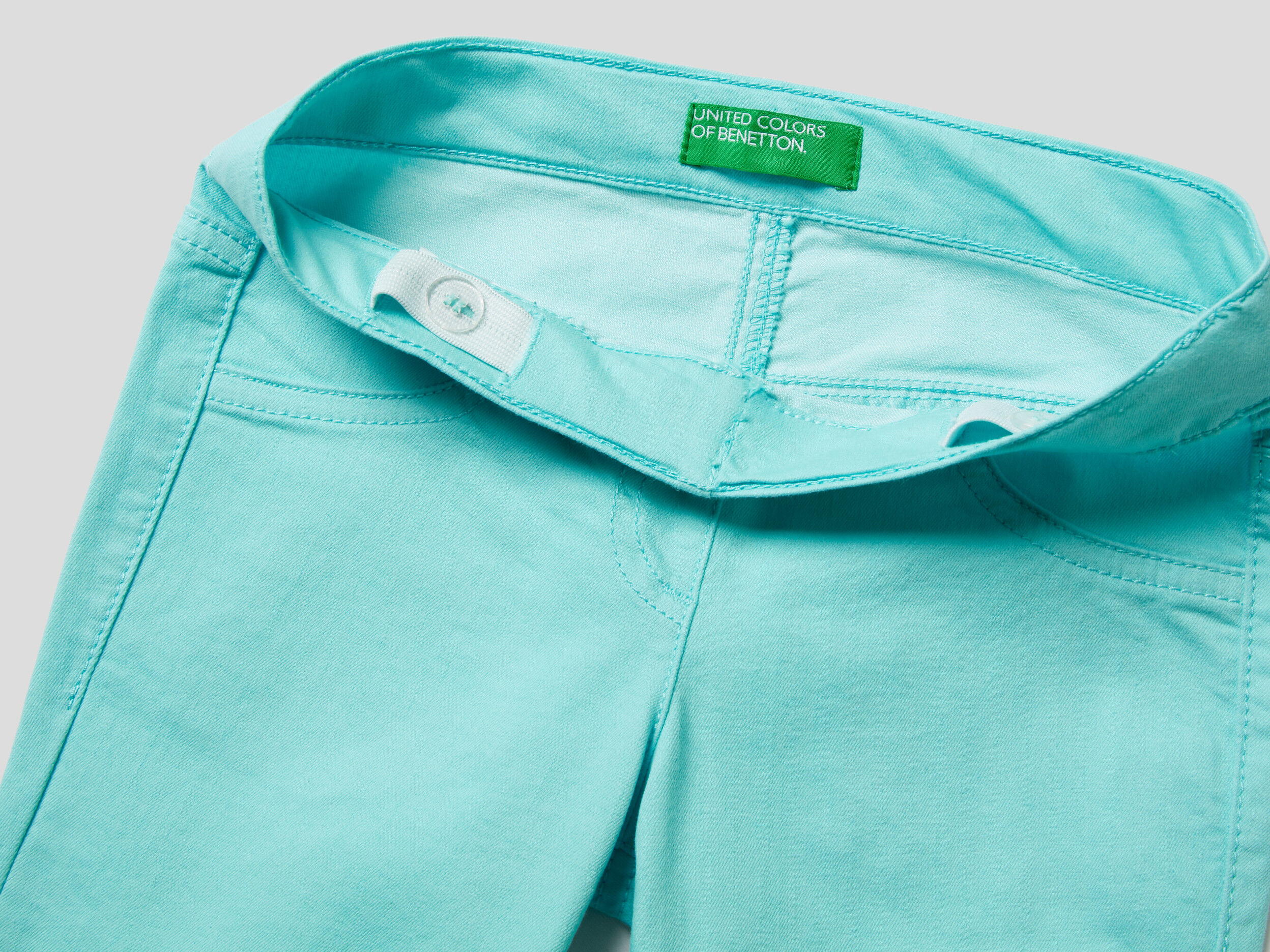 Pantaloni In Misto Cotone Stretch United Colors of Benetton Abbigliamento Pantaloni e jeans Pantaloni Pantaloni stretch 